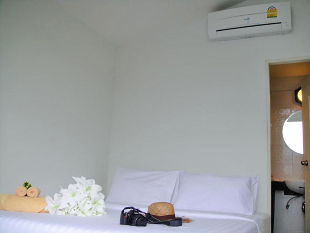 Harmony Bed & Bakery Bed & Breakfast Koh Lipe Bilik gambar